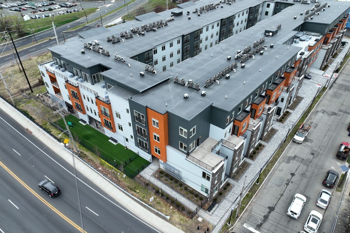 Building w Dog Park.jpg Thumbnail